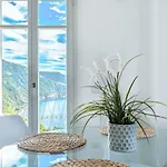 Sea Breeze Flat, Terre Marine Lejlighed *